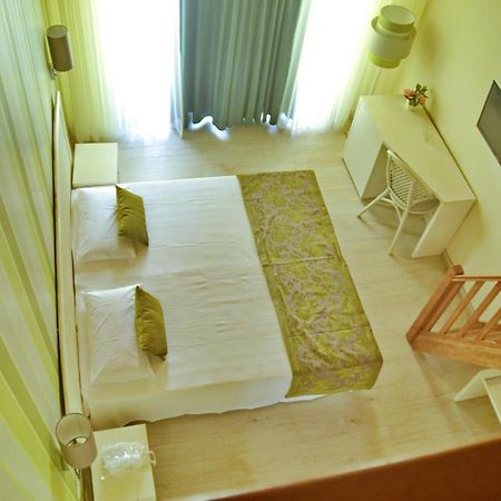 Ouril Hotel Julia Santa Maria Luaran gambar