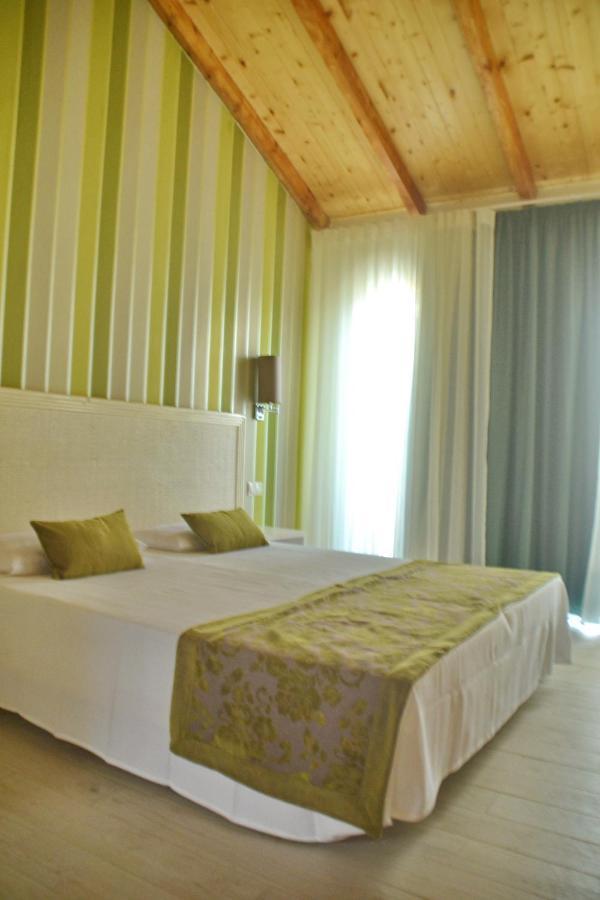 Ouril Hotel Julia Santa Maria Luaran gambar