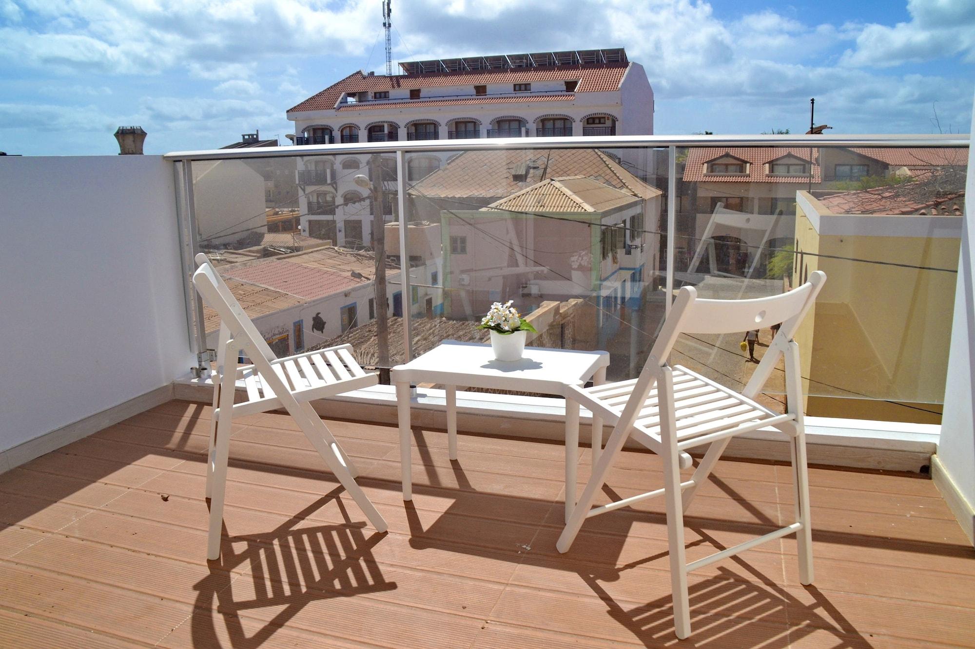 Ouril Hotel Julia Santa Maria Luaran gambar