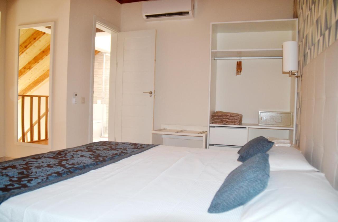 Ouril Hotel Julia Santa Maria Luaran gambar
