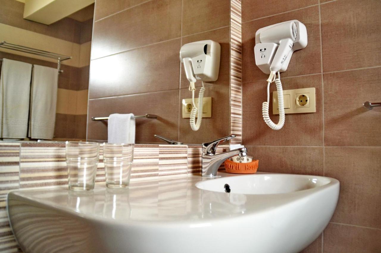 Ouril Hotel Julia Santa Maria Luaran gambar
